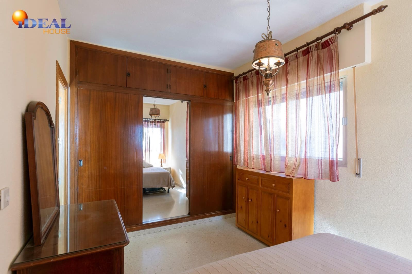 3 bedroom Flat for sale in Almunecar with pool - € 340,000 (Ref: 9434476)