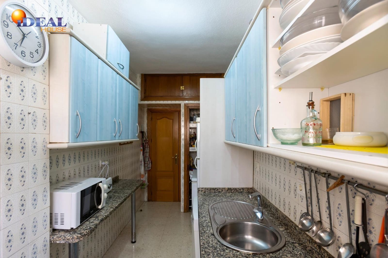 3 bedroom Flat for sale in Almunecar with pool - € 340,000 (Ref: 9434476)