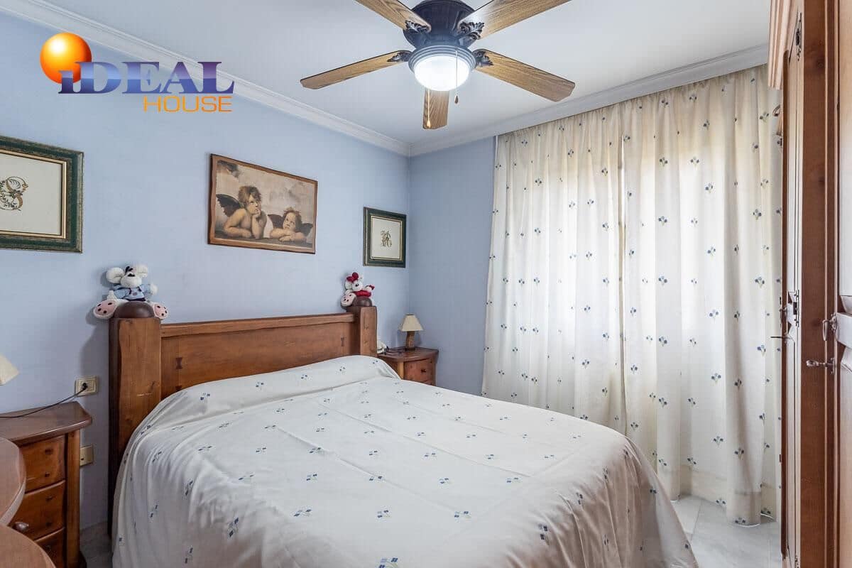 4 camera da letto Appartamento in vendita in Granada citta con garage - 225.000 € (Rif: 9434477)