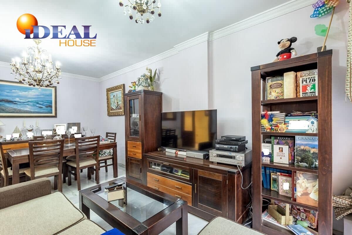 4 camera da letto Appartamento in vendita in Granada citta con garage - 225.000 € (Rif: 9434477)