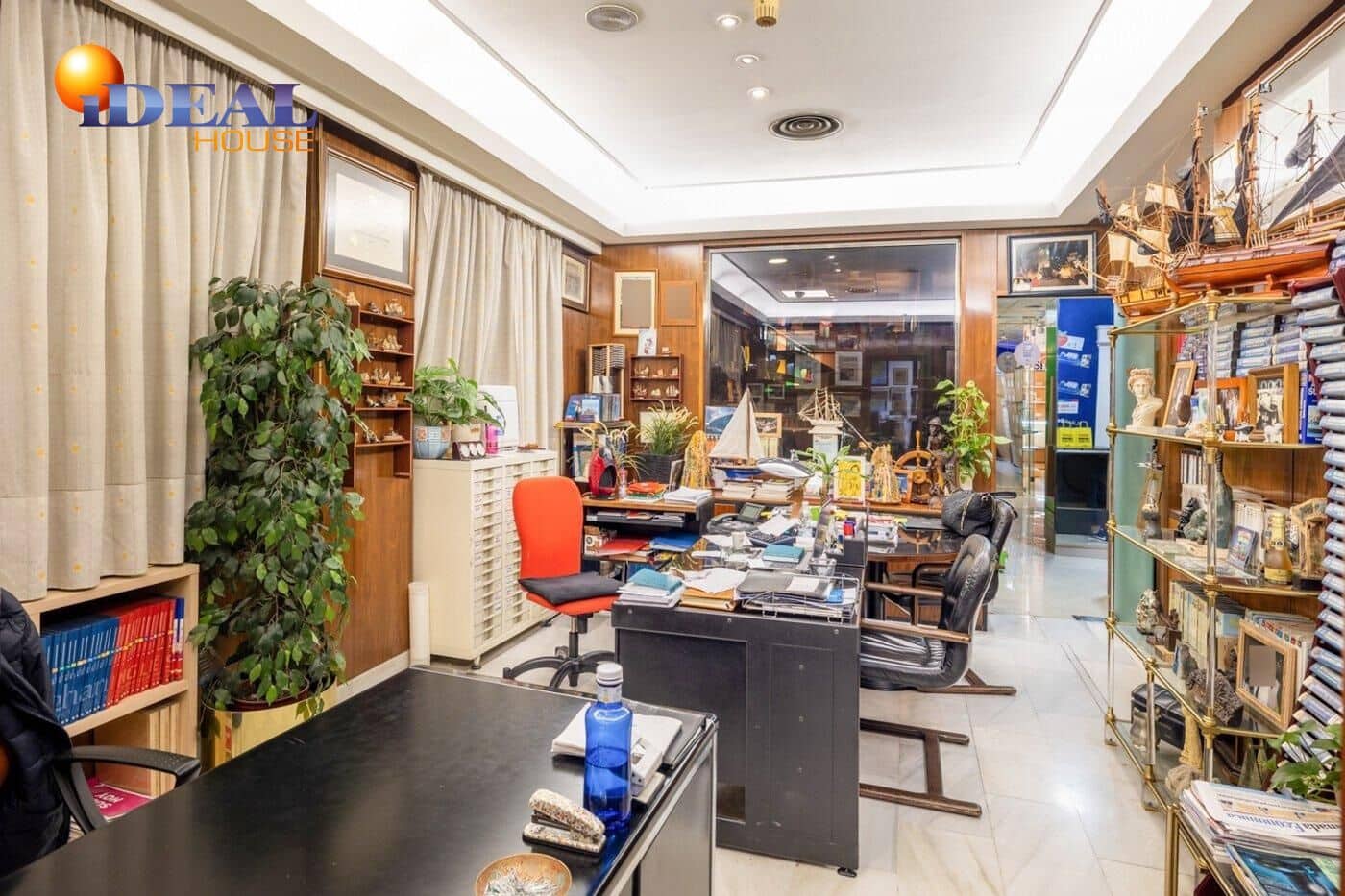 Kommersiell till salu i Granada stad - 475 000 € (Ref: 9434479)