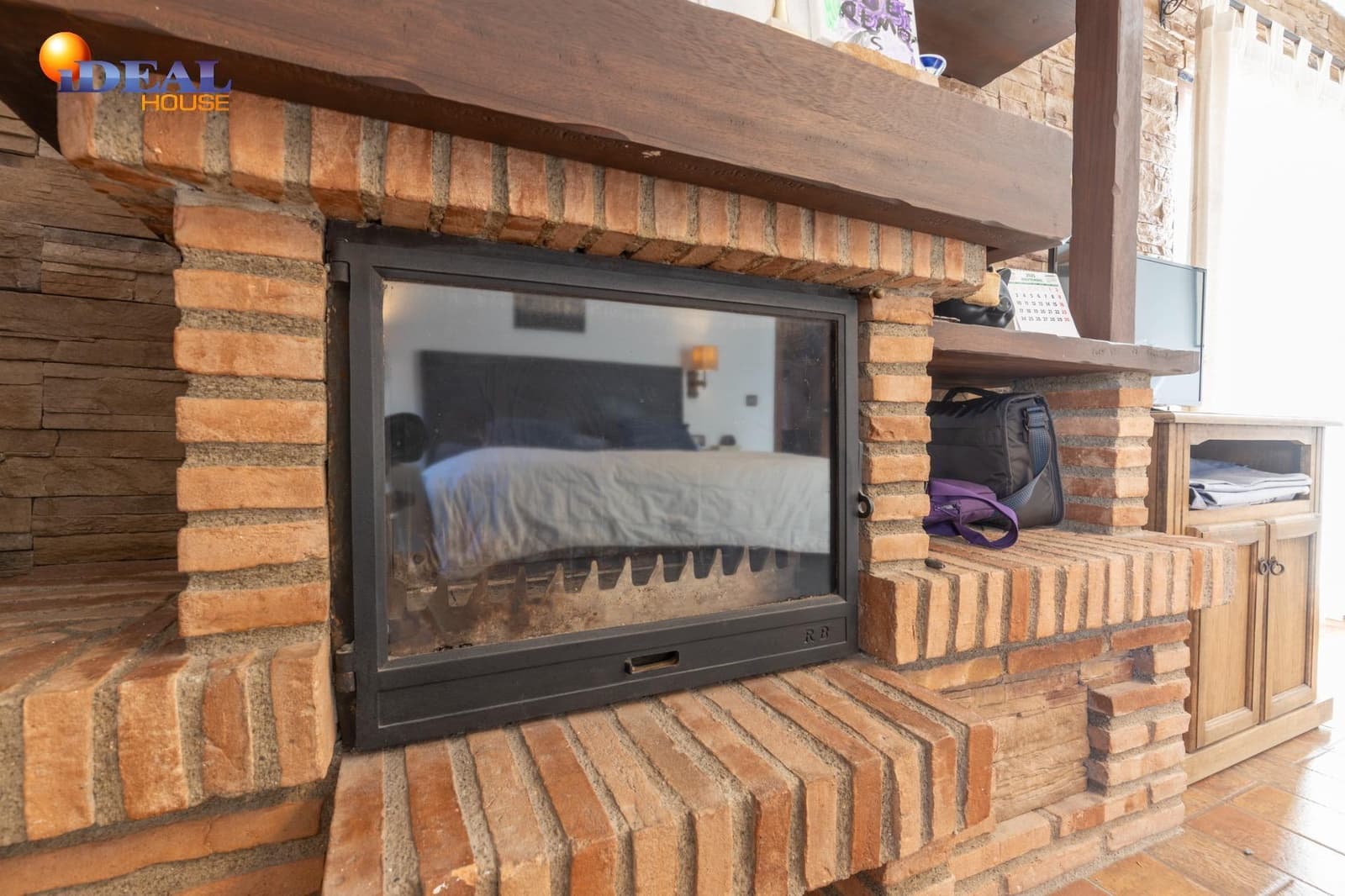 4 bedroom Villa for sale in Durcal with pool garage - € 319,000 (Ref: 9434486)