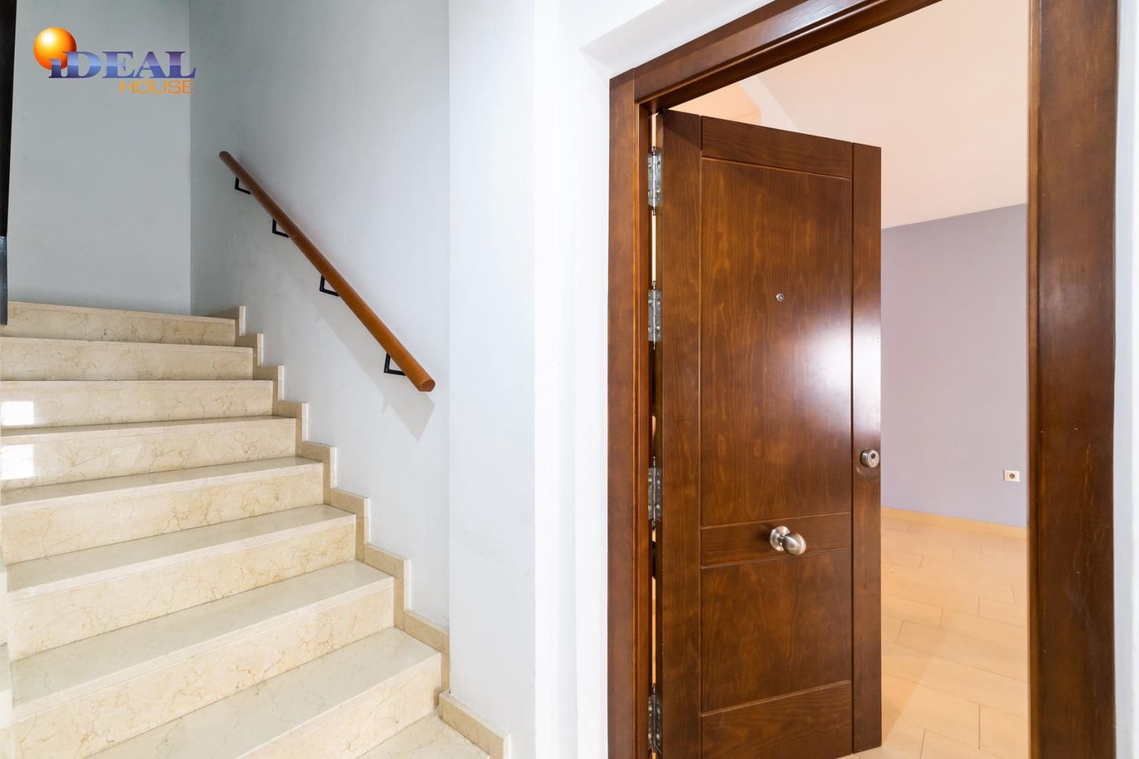 1 bedroom Flat for sale in Santa Fe with garage - € 109,900 (Ref: 9434489)