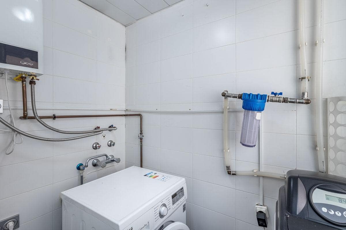 3 bedroom Flat for sale in Alhendin with pool garage - € 259,000 (Ref: 9434491)