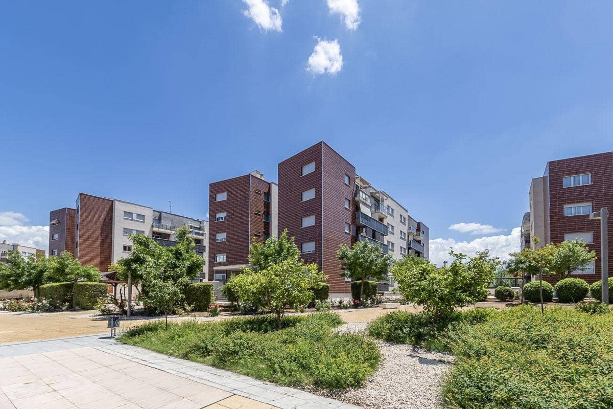 3 bedroom Flat for sale in Alhendin with pool garage - € 259,000 (Ref: 9434491)