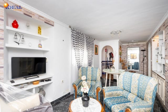 5 sovrum Radhus till salu i Loja - 91 000 € (Ref: 9434493)