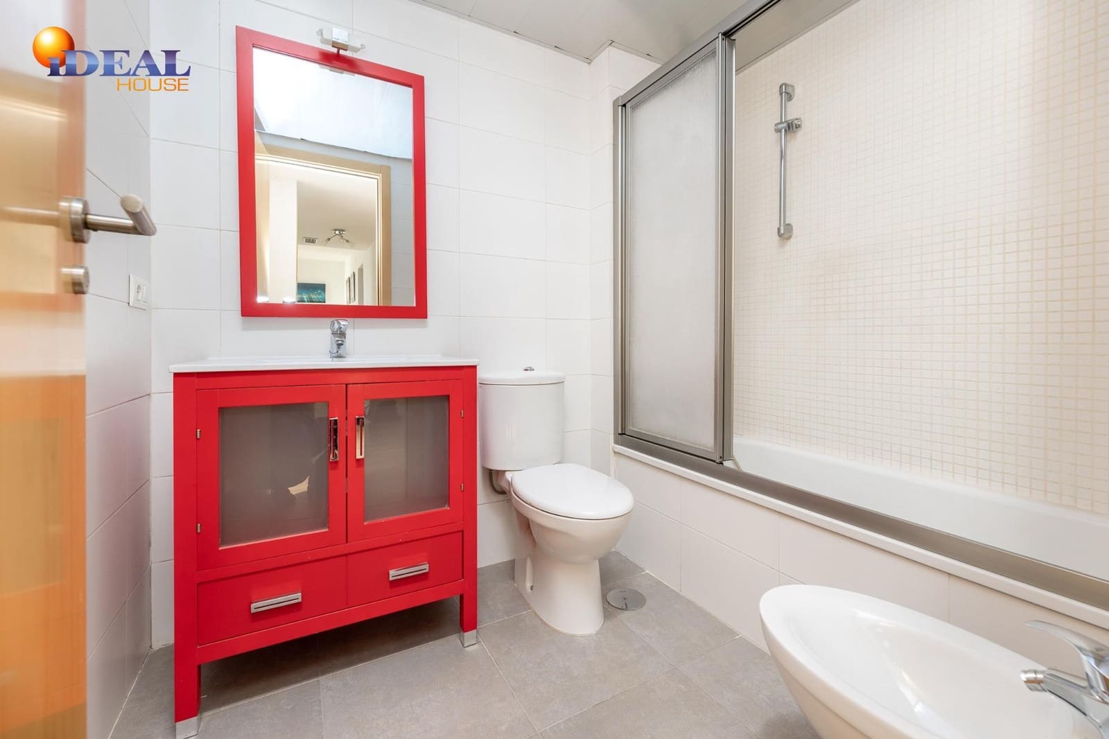 3 bedroom Flat for sale in Alhendin with garage - € 193,000 (Ref: 9434494)