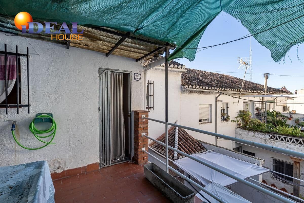 5 sypialnia Dom szeregowy na sprzedaż w Miasto Grenada - 339 000 € (Ref: 9434496)