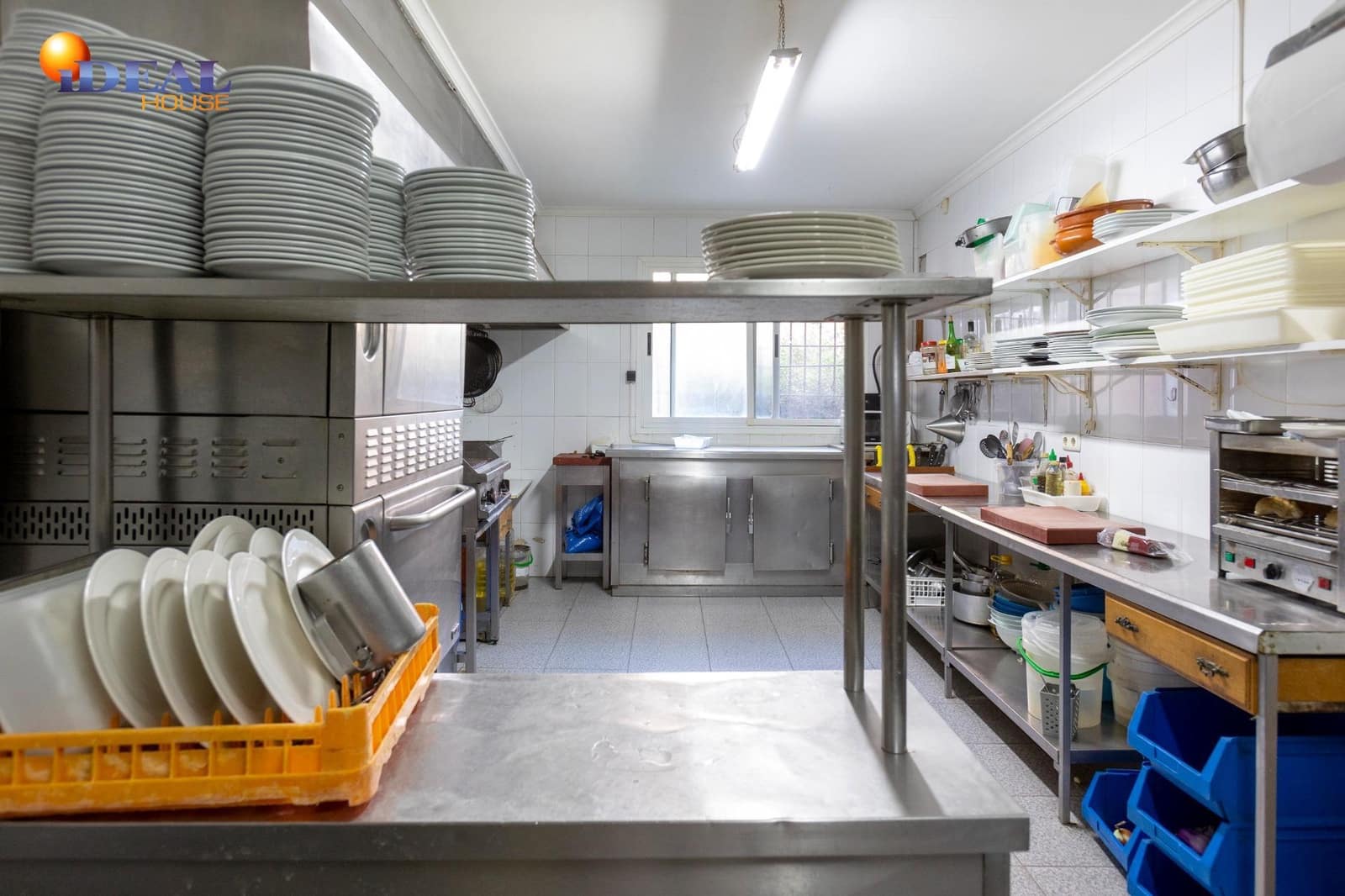 Yritys myytävänä paikassa Torrenueva - 390 000 € (Ref: 9434497)