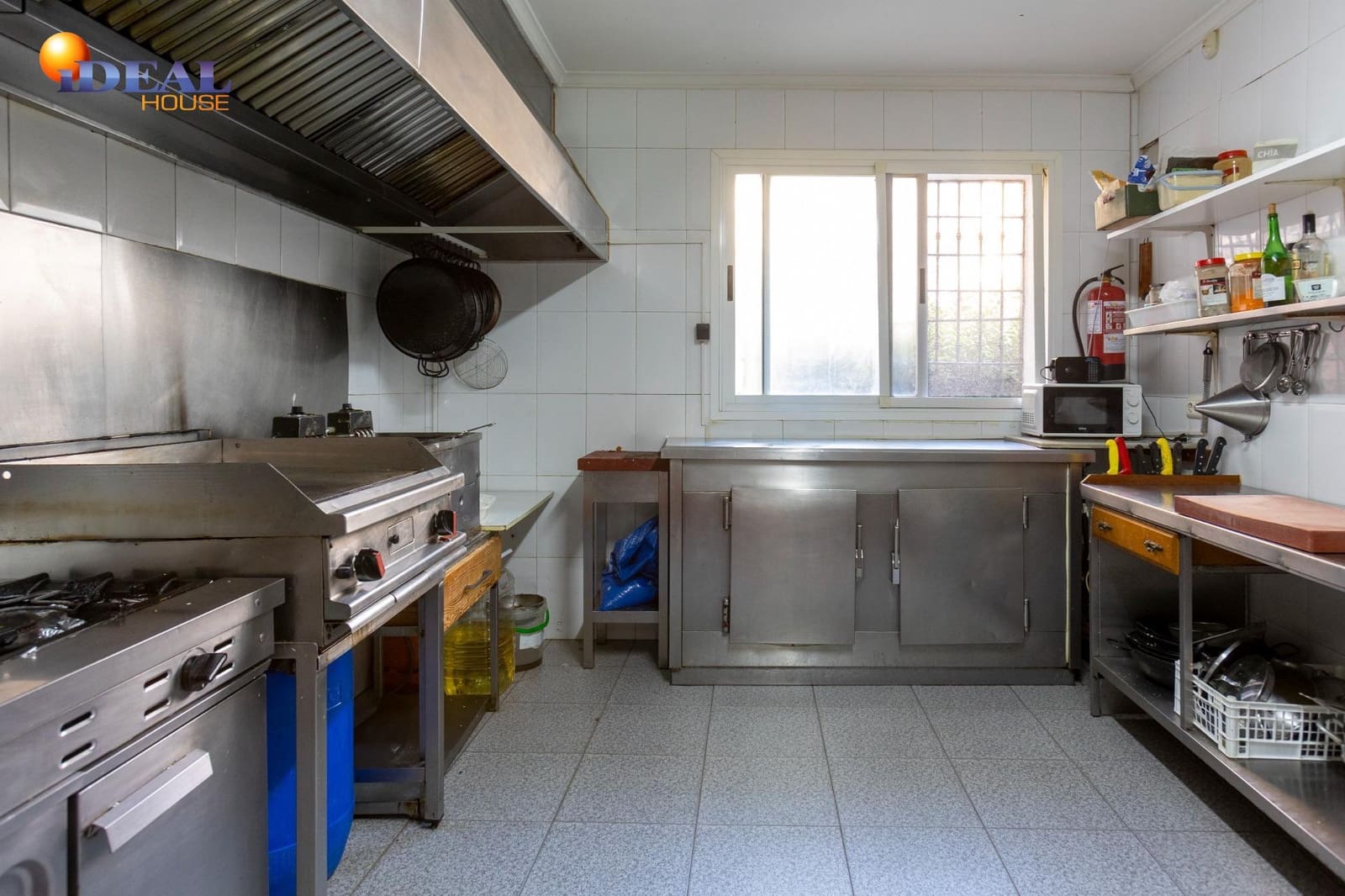 Yritys myytävänä paikassa Torrenueva - 390 000 € (Ref: 9434497)