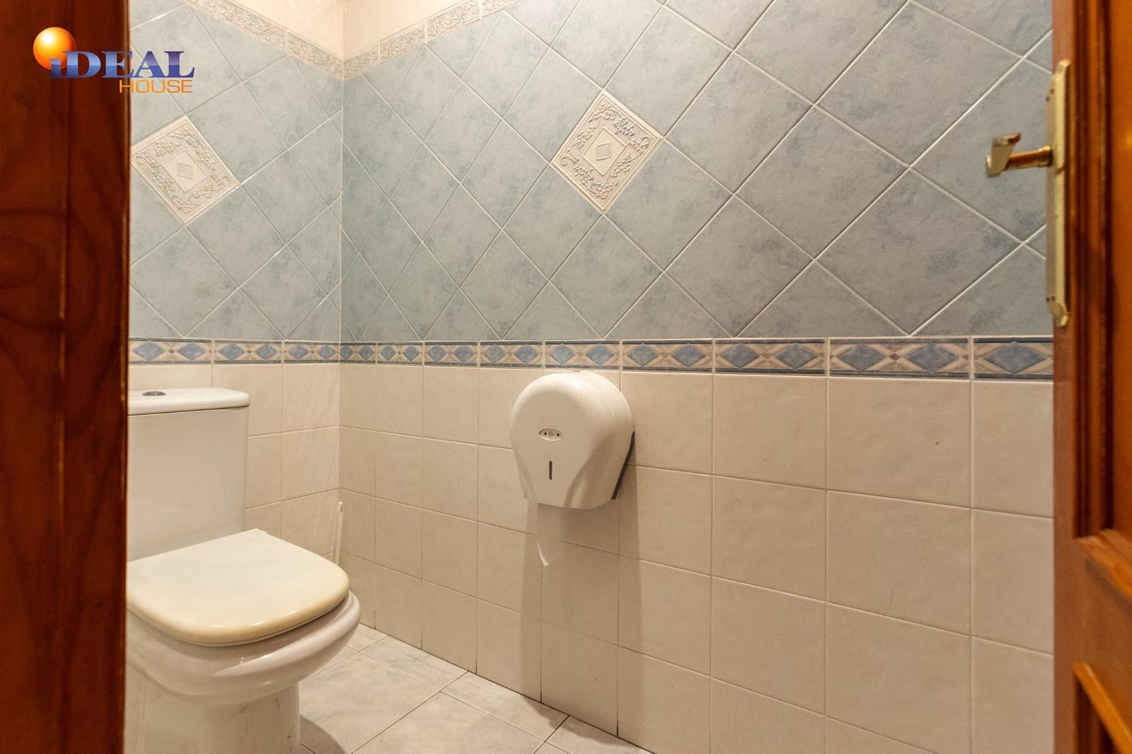 Yritys myytävänä paikassa Torrenueva - 390 000 € (Ref: 9434497)