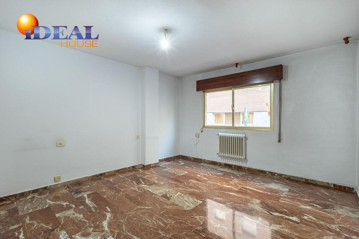 4 makuuhuone Asunto myytävänä paikassa Granada kaupunki - 315 000 € (Ref: 9434498)