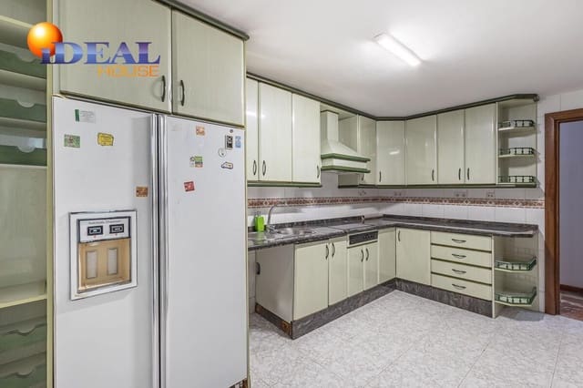 4 makuuhuone Asunto myytävänä paikassa Pajaritos - Plaza de Toros, Granada kaupunki - 315 000 € (Ref: 9434498)