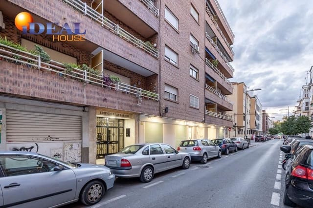 4 makuuhuone Asunto myytävänä paikassa Pajaritos - Plaza de Toros, Granada kaupunki - 315 000 € (Ref: 9434498)