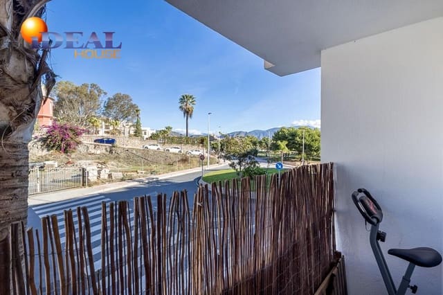 Piso de 3 habitaciones en Salobreña en venta - 204.000 € (Ref: 9434501)