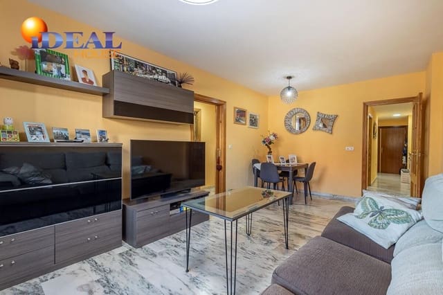 Piso de 3 habitaciones en Salobreña en venta - 204.000 € (Ref: 9434501)