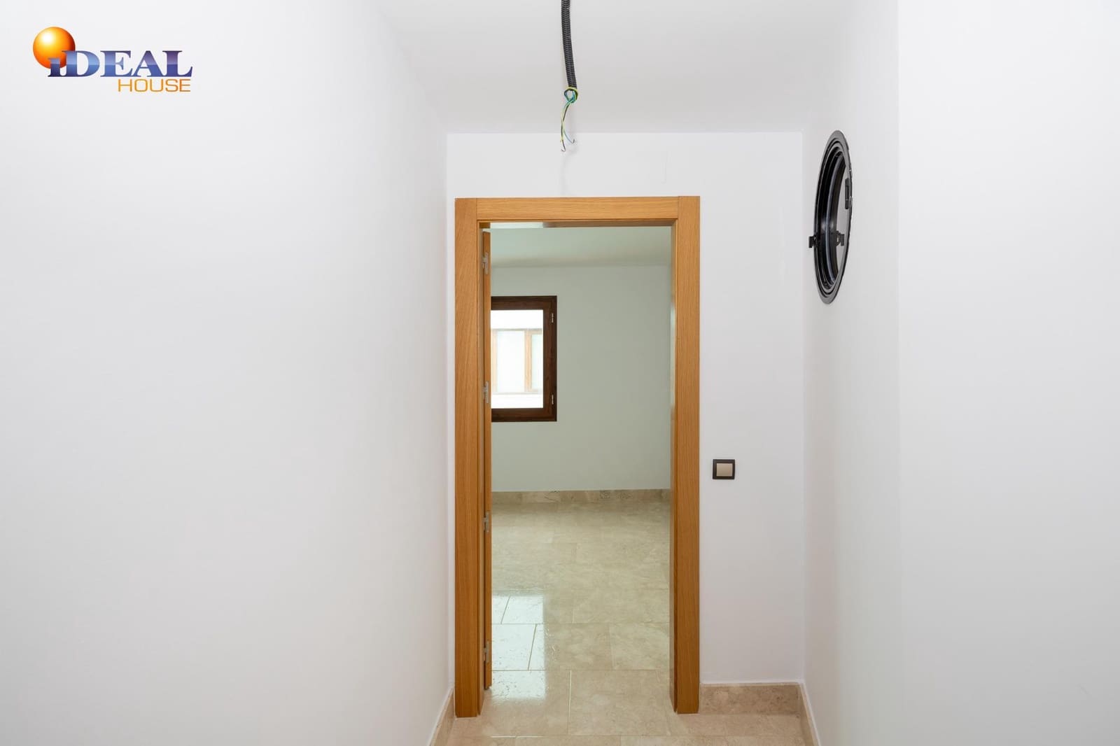 3 bedroom Flat for sale in Bailen with garage - € 266,060 (Ref: 9434505)