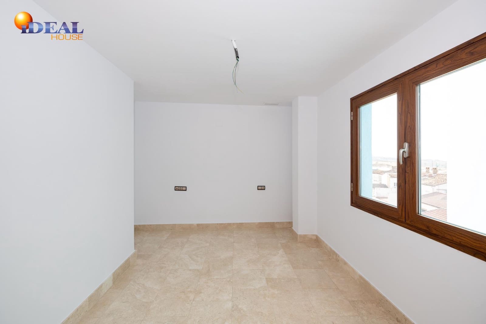 3 bedroom Flat for sale in Bailen with garage - € 266,060 (Ref: 9434505)