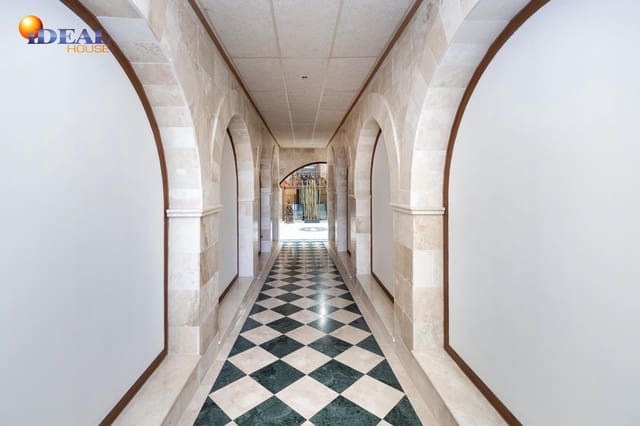 Apartamento de 2 habitaciones en Bailén en venta con garaje - 253.340 € (Ref: 9434506)