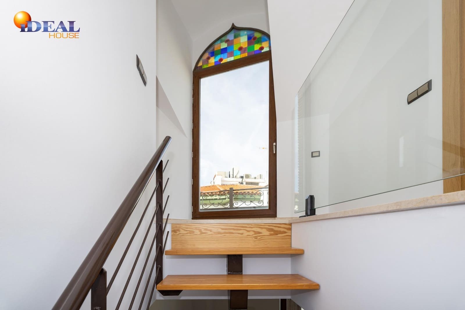 2 bedroom Apartment for sale in Bailen with garage - € 253,340 (Ref: 9434506)