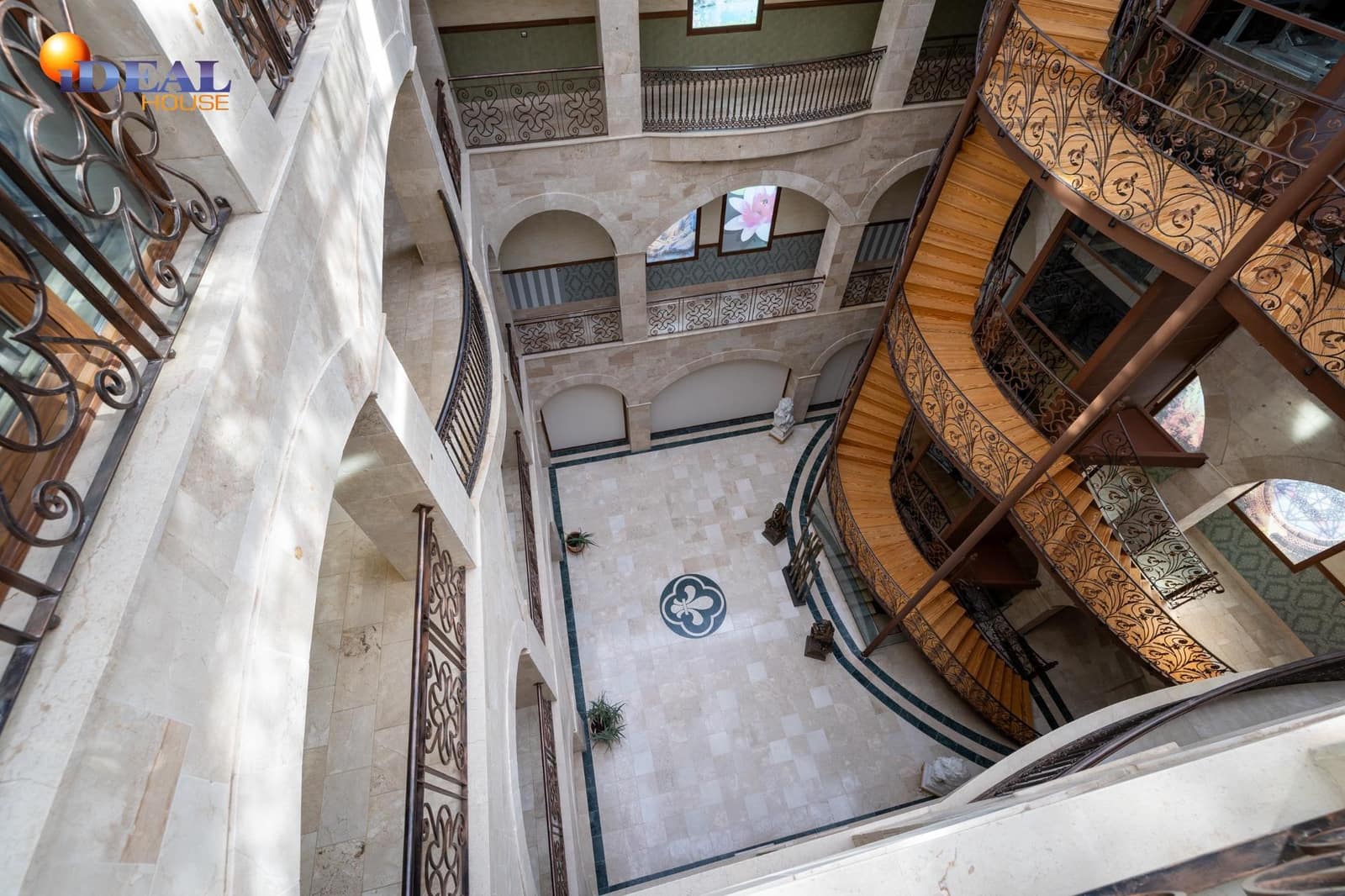 2 bedroom Apartment for sale in Bailen with garage - € 253,340 (Ref: 9434506)