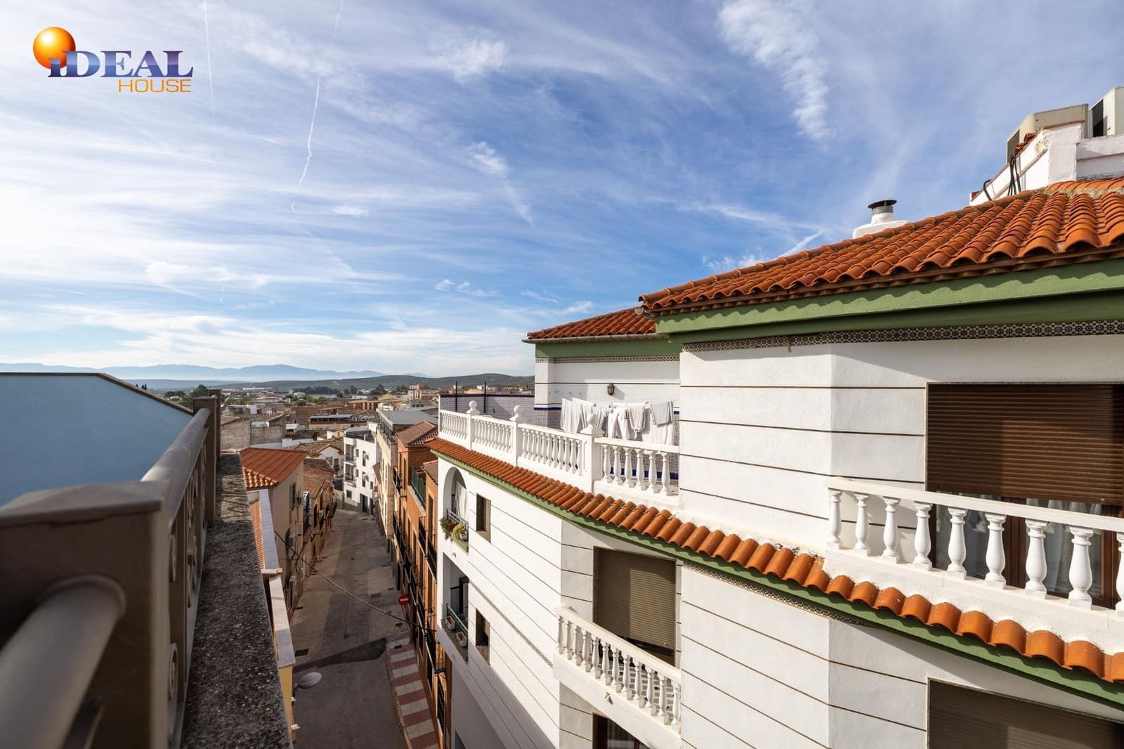 2 bedroom Apartment for sale in Bailen with garage - € 253,340 (Ref: 9434506)