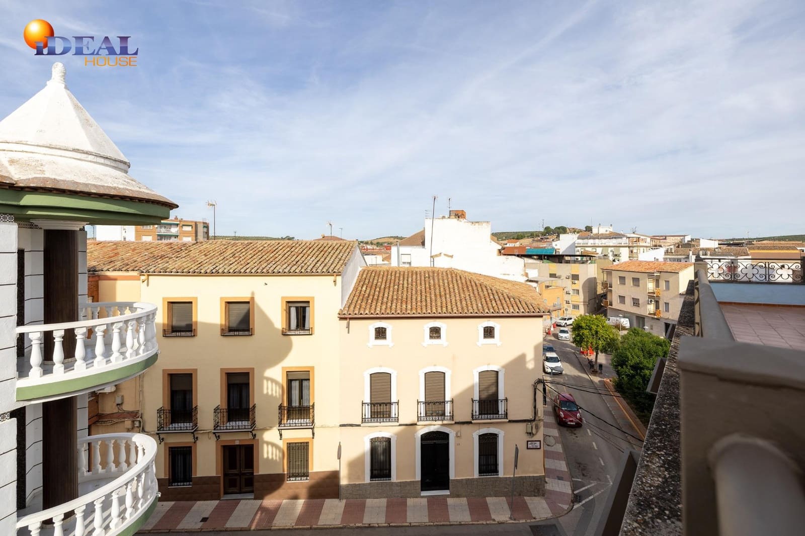 2 bedroom Apartment for sale in Bailen with garage - € 253,340 (Ref: 9434506)