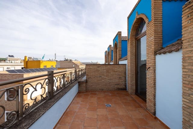 Apartamento de 3 habitaciones en Bailén en venta con garaje - 373.120 € (Ref: 9434507)