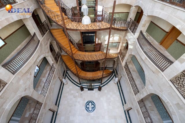 Apartamento de 2 habitaciones en Bailén en venta con garaje - 241.680 € (Ref: 9434508)