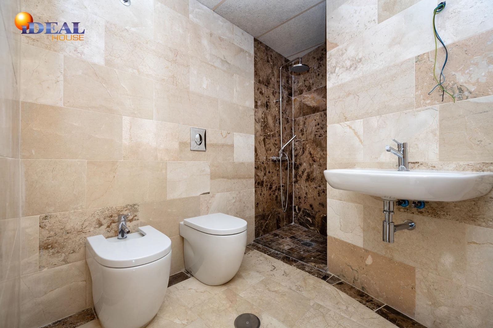 1 bedroom Flat for sale in Bailen with garage - € 149,460 (Ref: 9434509)