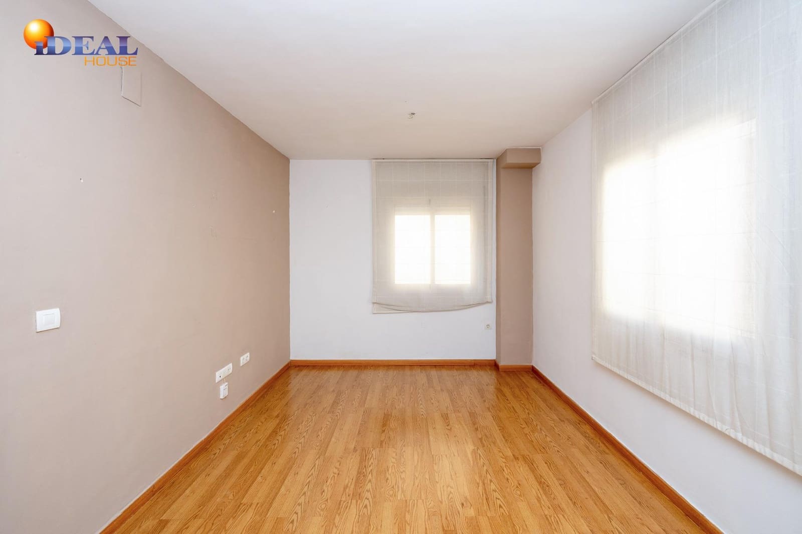 2 sypialnia Mieszkanie na sprzedaż w Las Gabias z garażem - 140 000 € (Ref: 9434510)