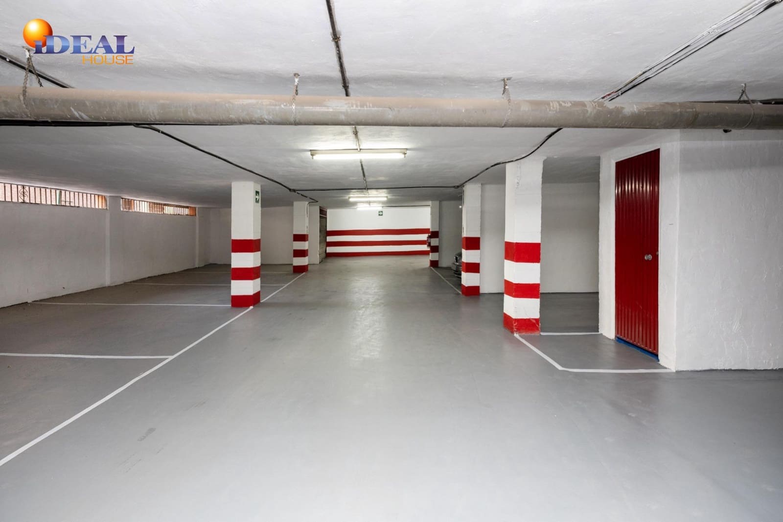 Garage for sale in Granada city - € 314,900 (Ref: 9434511)