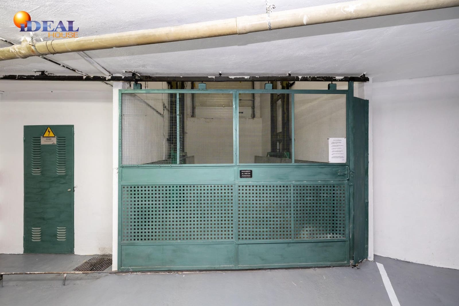 Garage for sale in Granada city - € 314,900 (Ref: 9434511)