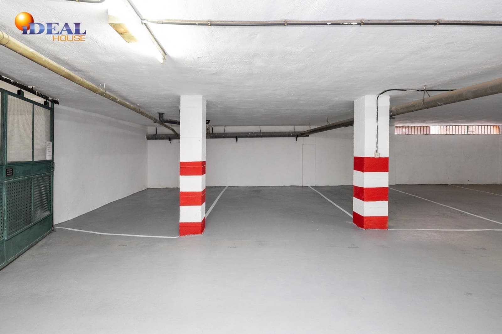 Garage for sale in Granada city - € 314,900 (Ref: 9434511)