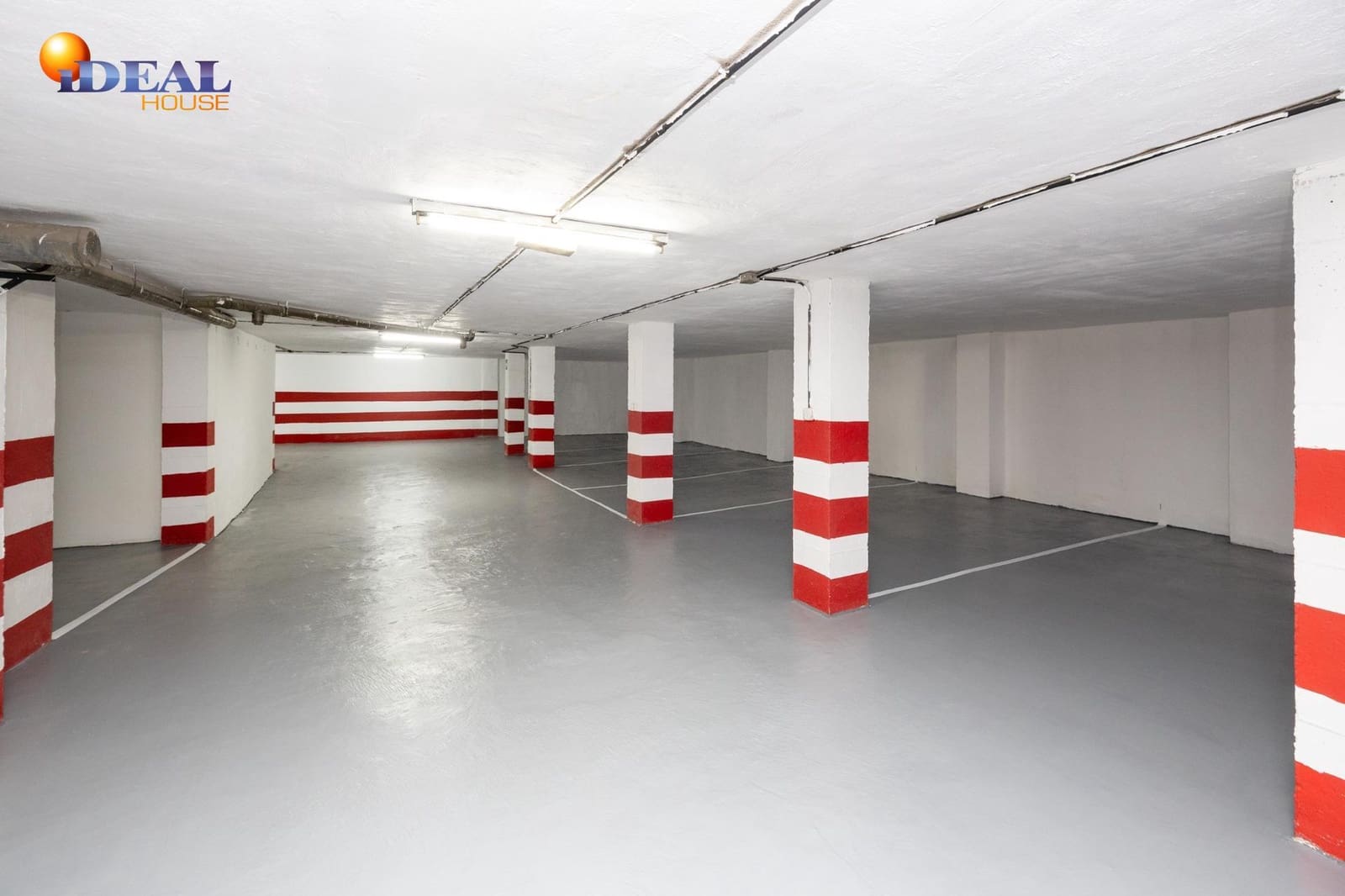 Garage for sale in Granada city - € 314,900 (Ref: 9434511)