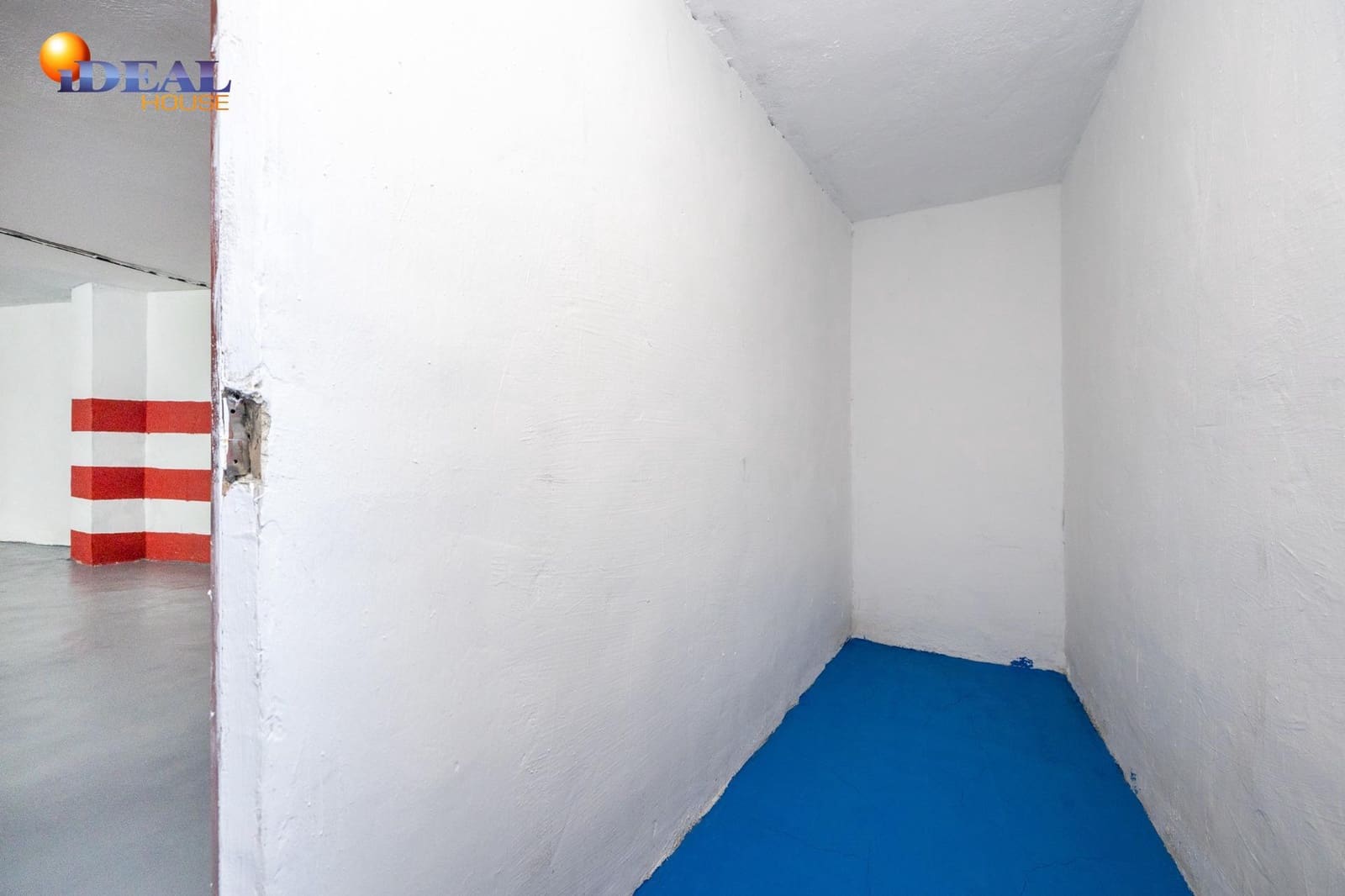 Garage for sale in Granada city - € 314,900 (Ref: 9434511)