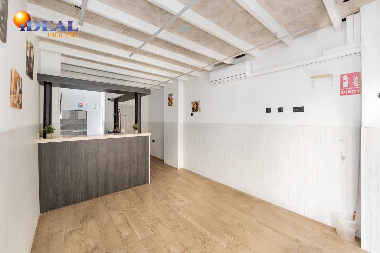 Local Comercial en Granada ciudad en venta - 114.999 € (Ref: 9434512)