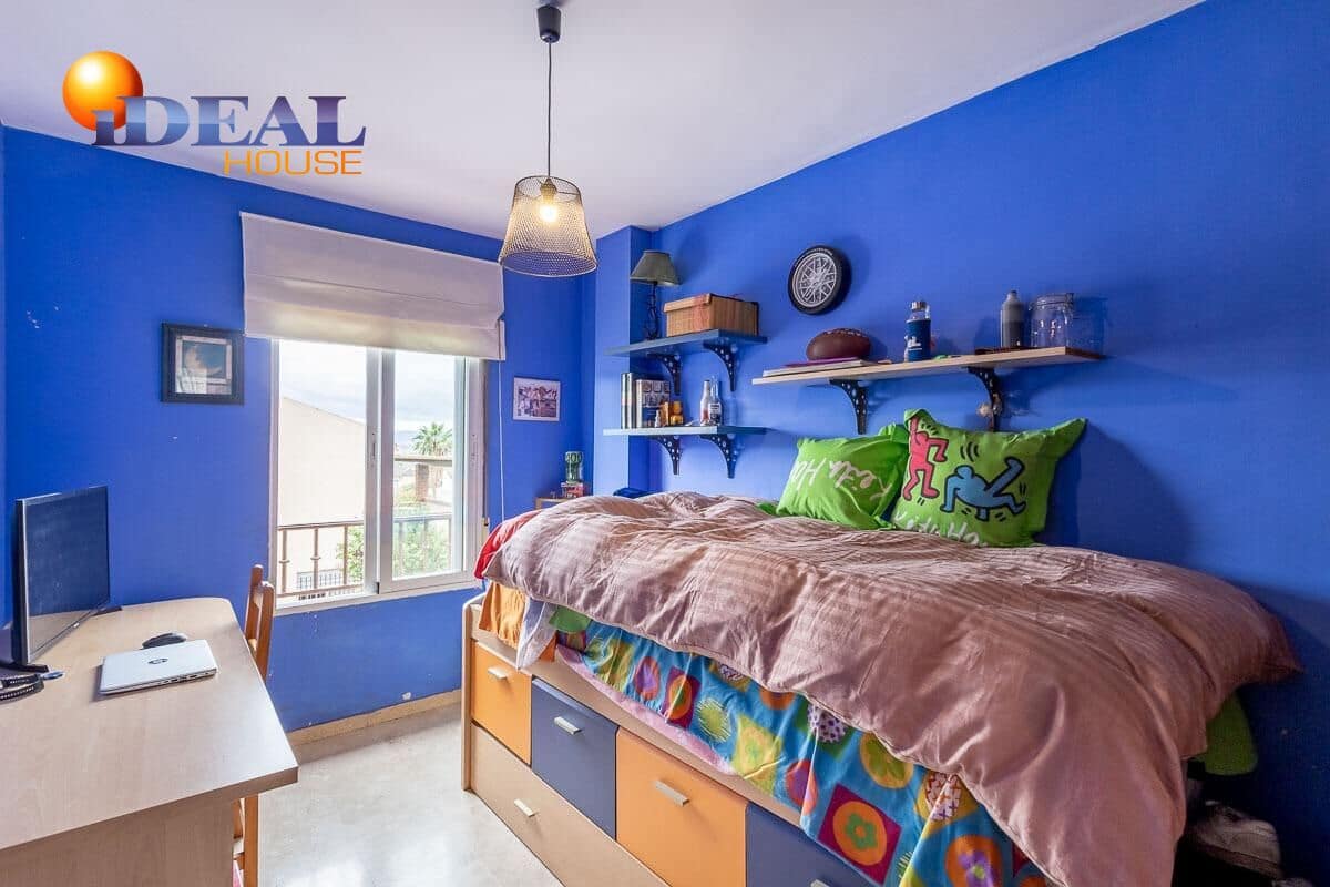 4 bedroom Townhouse for sale in Huetor Vega with garage - € 439,000 (Ref: 9434514)