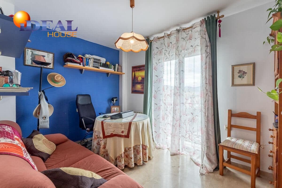 4 bedroom Townhouse for sale in Huetor Vega with garage - € 439,000 (Ref: 9434514)