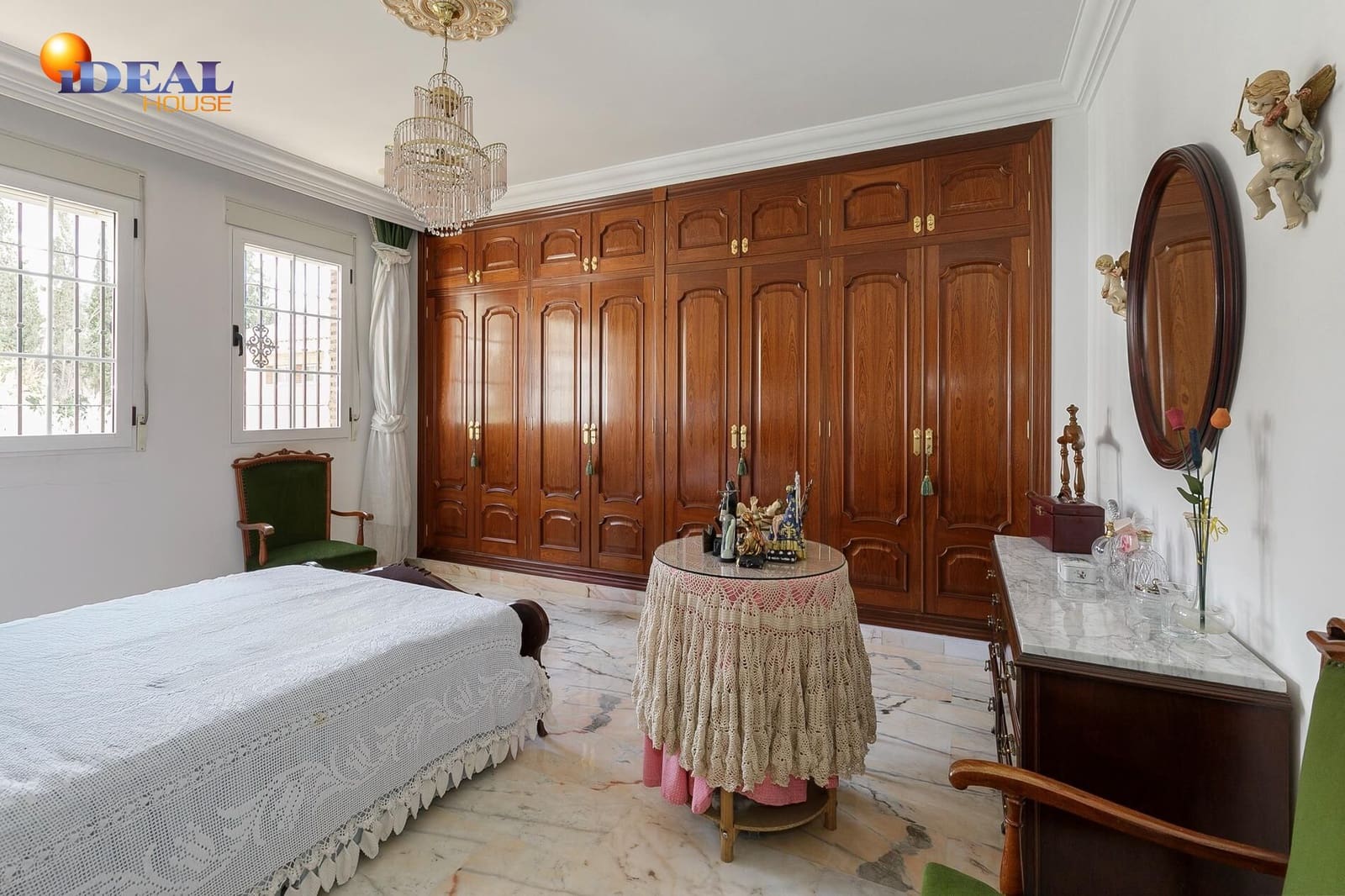 4 sovrum Villa till salu i Granada stad med garage - 714 000 € (Ref: 9434516)