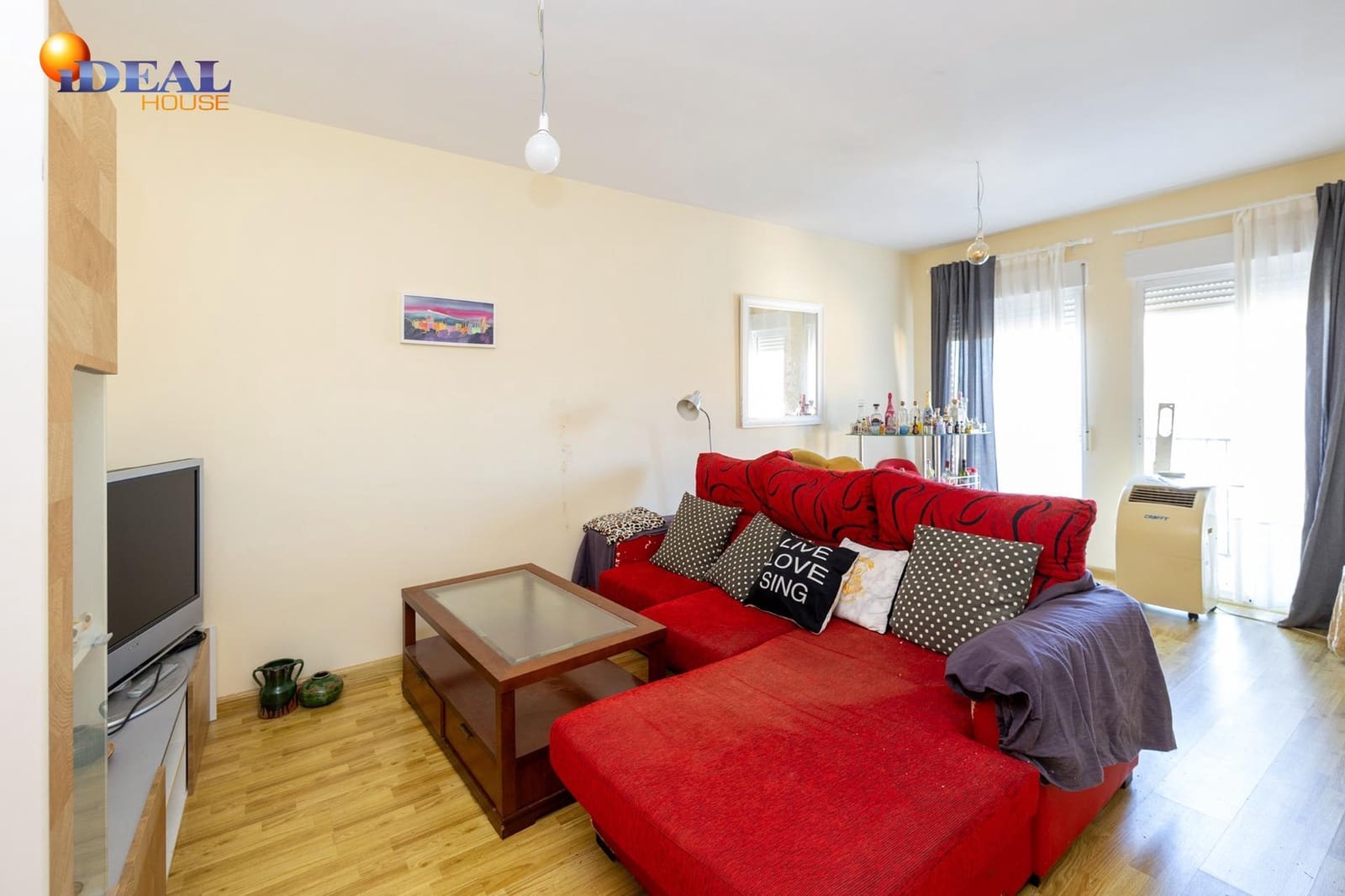 2 bedroom Flat for sale in Lachar with garage - € 82,000 (Ref: 9434518)