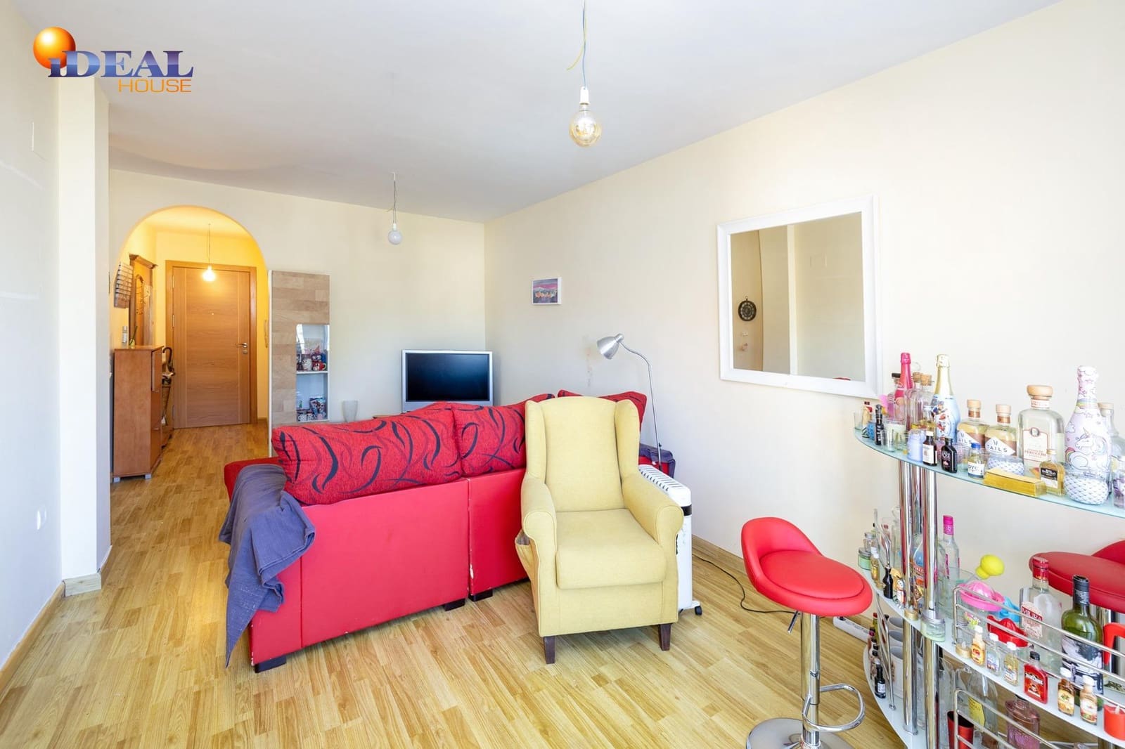 2 bedroom Flat for sale in Lachar with garage - € 82,000 (Ref: 9434518)