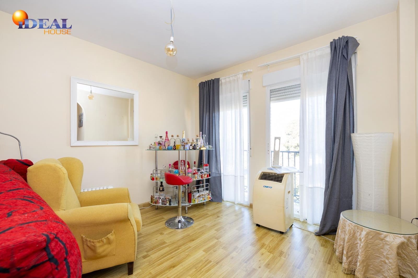 2 bedroom Flat for sale in Lachar with garage - € 82,000 (Ref: 9434518)