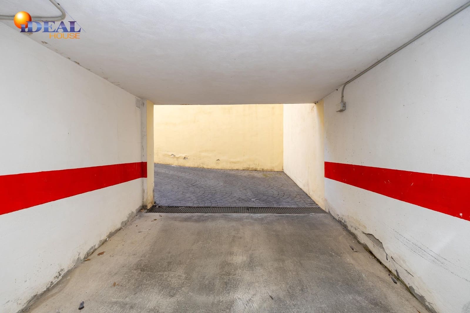 2 bedroom Flat for sale in Lachar with garage - € 82,000 (Ref: 9434518)