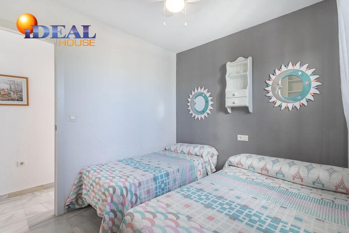 Piso de 3 habitaciones en Calahonda en venta con piscina garaje - 180.000 € (Ref: 9434520)