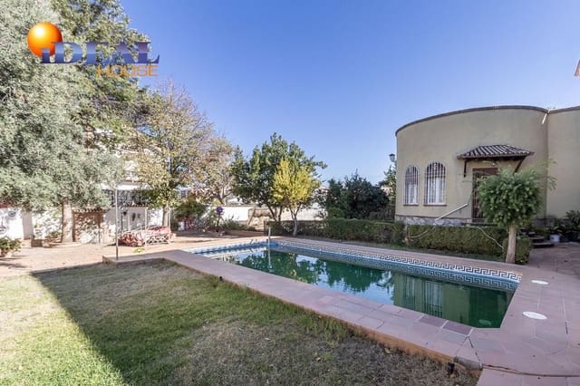 Chalet de 5 habitaciones en Las Gabias en venta con piscina garaje - 540.000 € (Ref: 9434521)