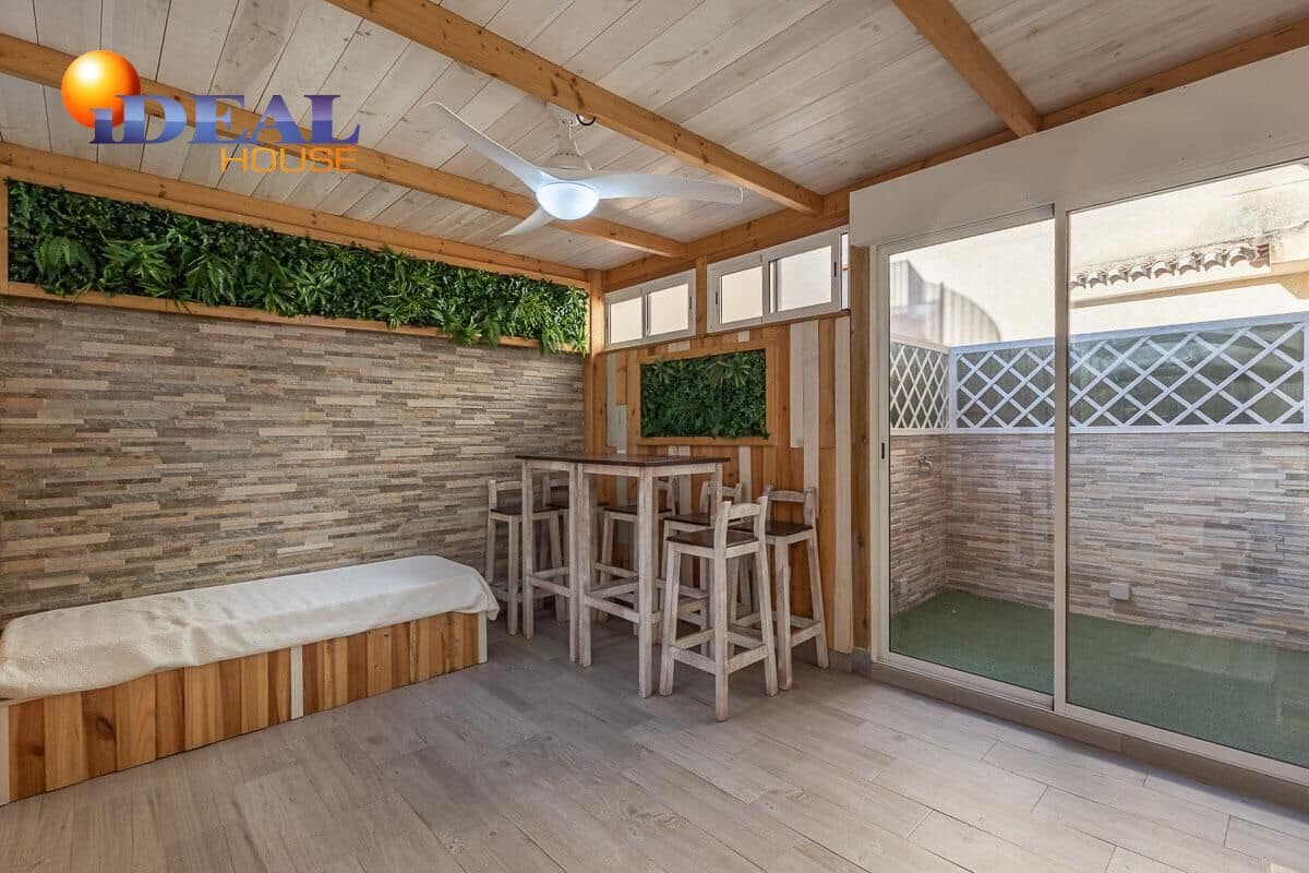 2 bedroom Flat for sale in Armilla with pool garage - € 235,000 (Ref: 9434522)