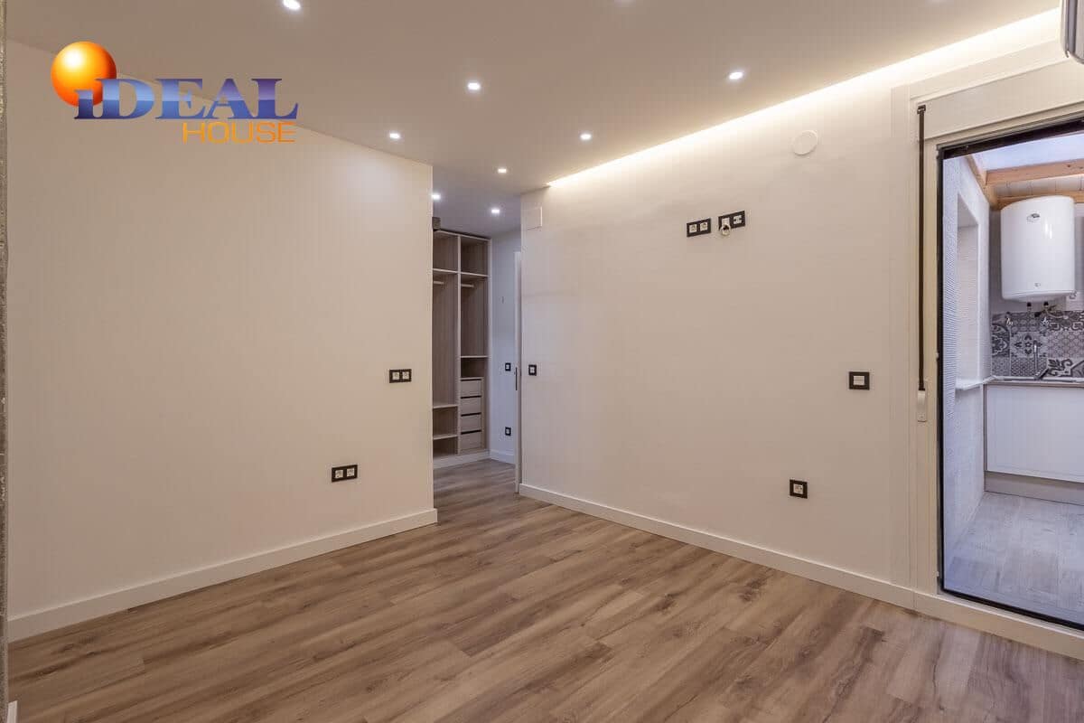 2 bedroom Flat for sale in Armilla with pool garage - € 235,000 (Ref: 9434522)