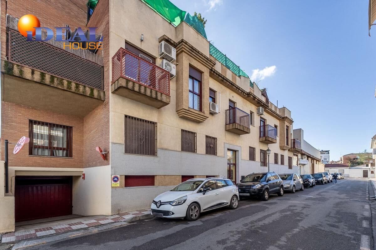 2 bedroom Flat for sale in Armilla with pool garage - € 235,000 (Ref: 9434522)