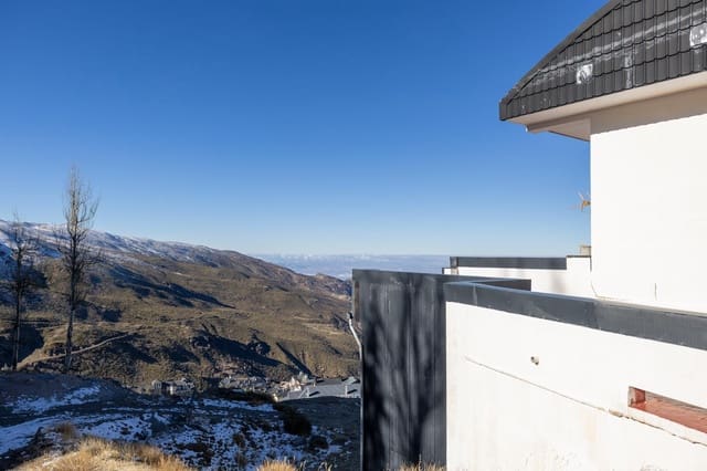 Apartamento de 1 habitación en Sierra Nevada, Monachil en venta con garaje - 150.000 € (Ref: 9434523)